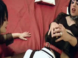 sample movie from Zoe Fuck Puppet